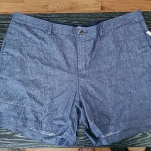 Old navy blue chino shorts size 24